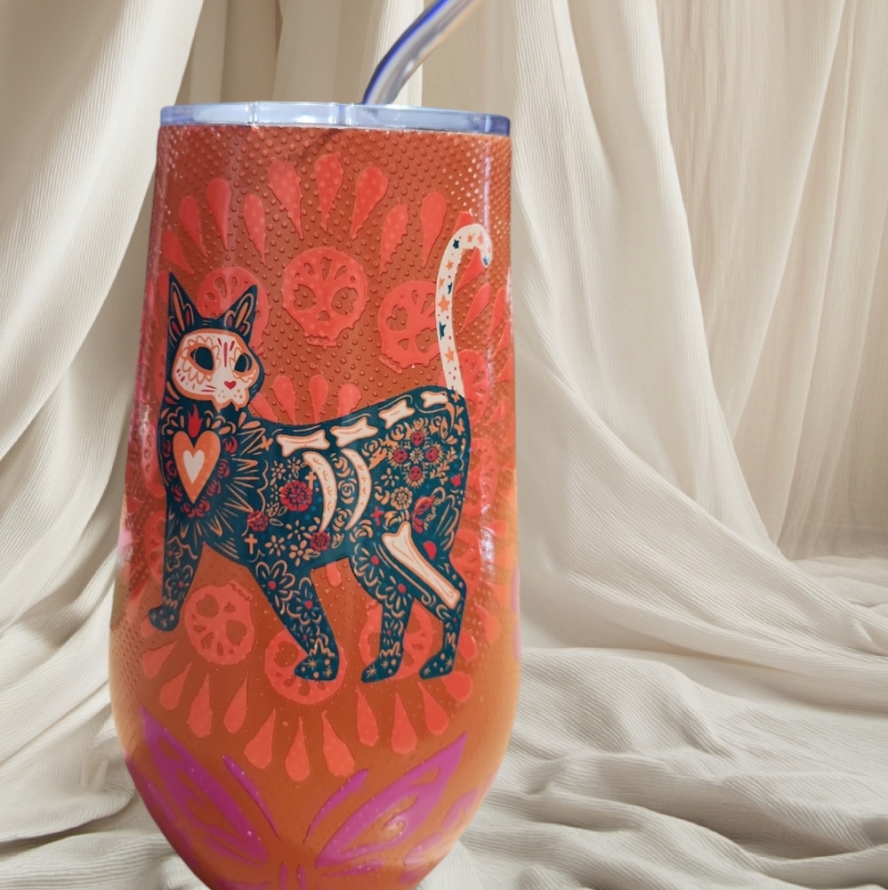 Cat tumbler